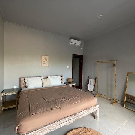 Tyana Private Room In Batu Bolong 26 Canggu Esterno foto
